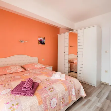 Care Apartment
