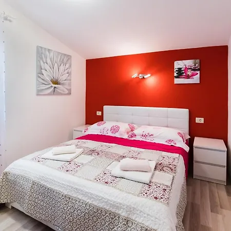 Apartment Care *