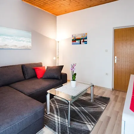 Care Apartment Donji Okrug (Ciovo)